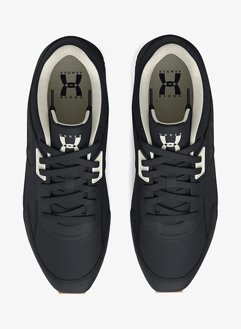 اندر ارمر العدّاء الأساسي