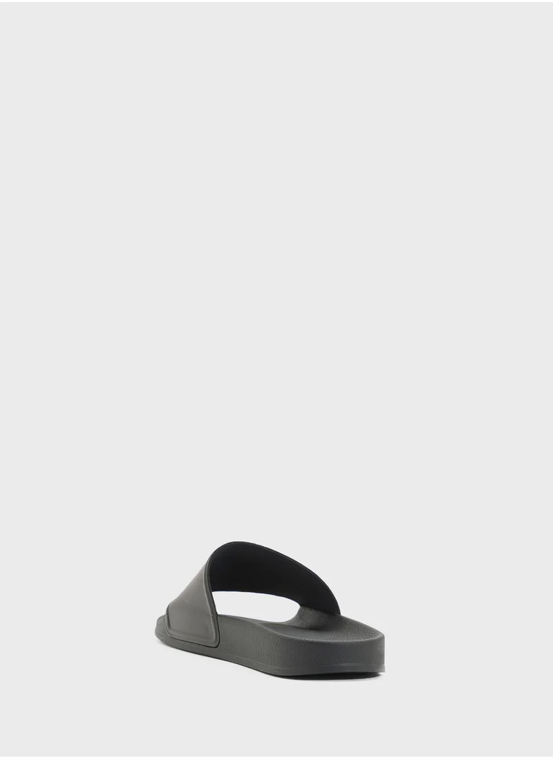 كارل لاغرفيلد Kondo 2.0 Maison Karl Slydes