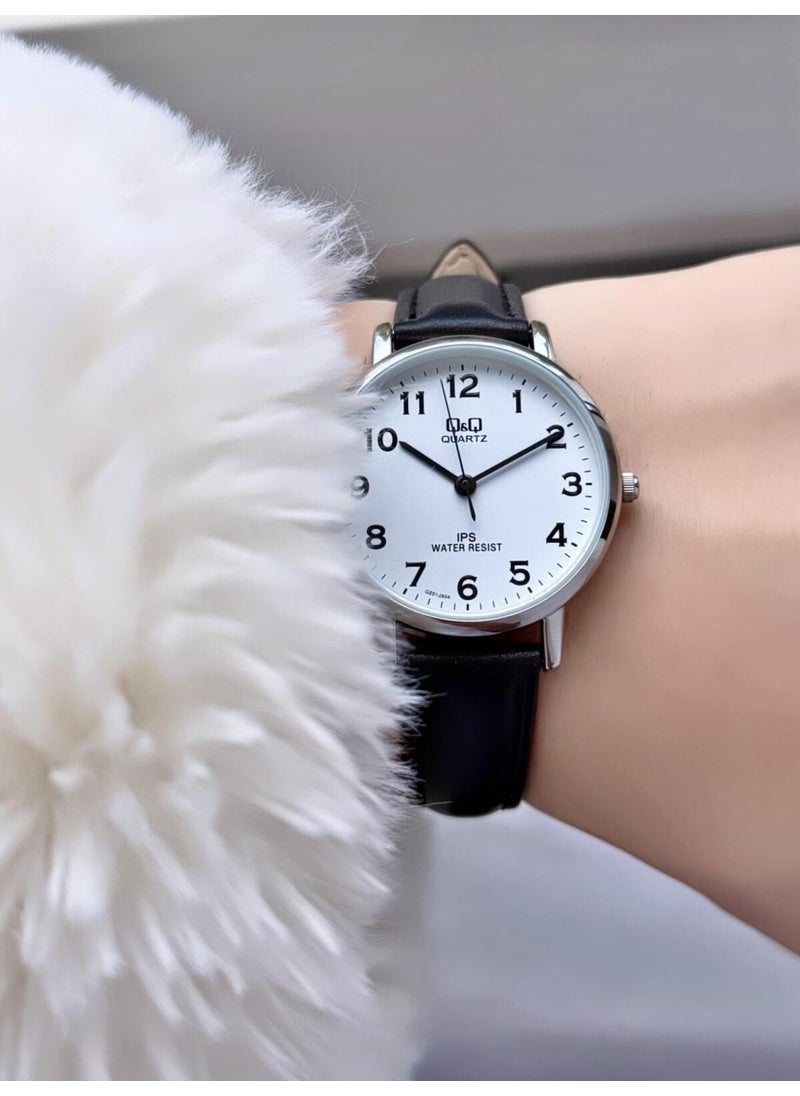 Q&Q Minimal Elegant Thin Case Women's Leather Band Wristwatch  - Image 2