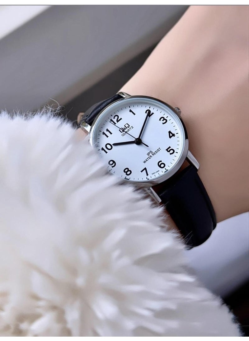 Q&Q Minimal Elegant Thin Case Women's Leather Band Wristwatch  - Image 1