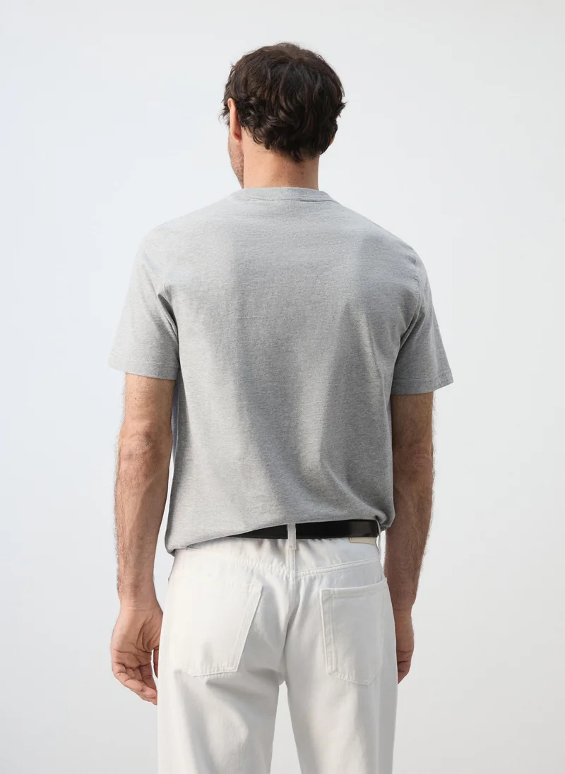 Mango Man 96-GRIS OSCURO VIGORE T-Shirt Cherlo for Men | Best Price UAE