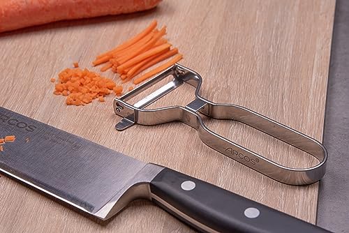 ARCOS قشارة فواكه وخضروات محترفة مطلية بالكروم. أداة مطبخ من الفولاذ المقاوم للصدأ بطول 5.5 بوصة للقطع الدقيق. أداة الطهاة بتصميم مريح. لون فضي - Image 5