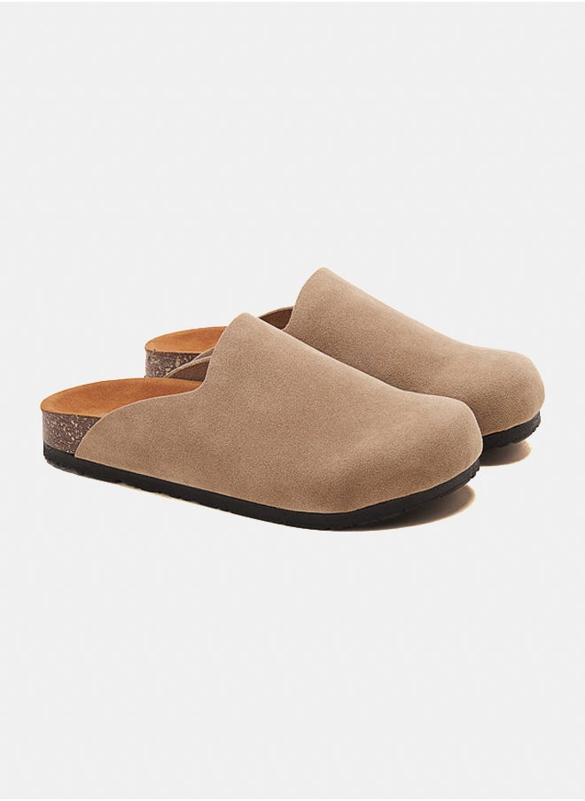 TGS Low Clogs  - Image 1