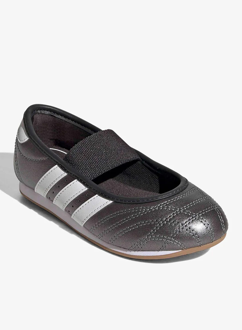 Adidas Originals CARBON/FTWWHT/GUM4 Kids Taekwondo Mj  | Best Price UAE