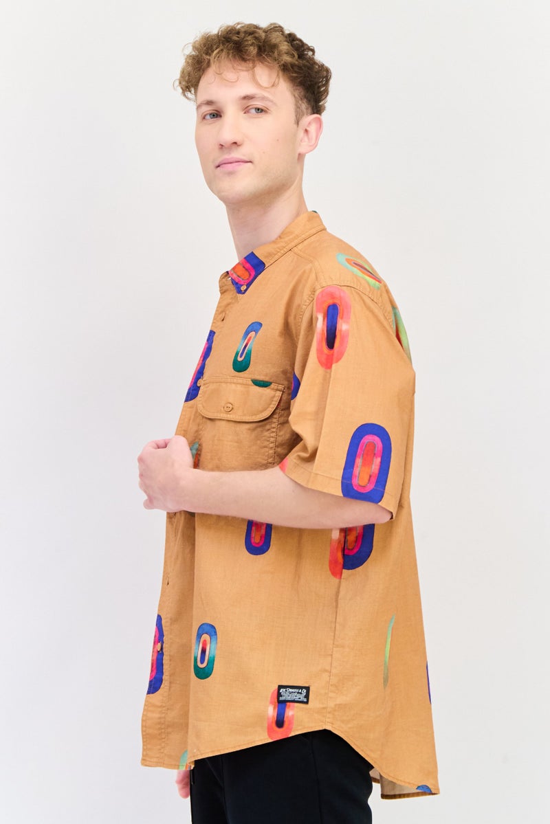 Levi's قميص رجالي عادي بأكمام قصيرة مطبوع، متعدد الألوان - Image 2