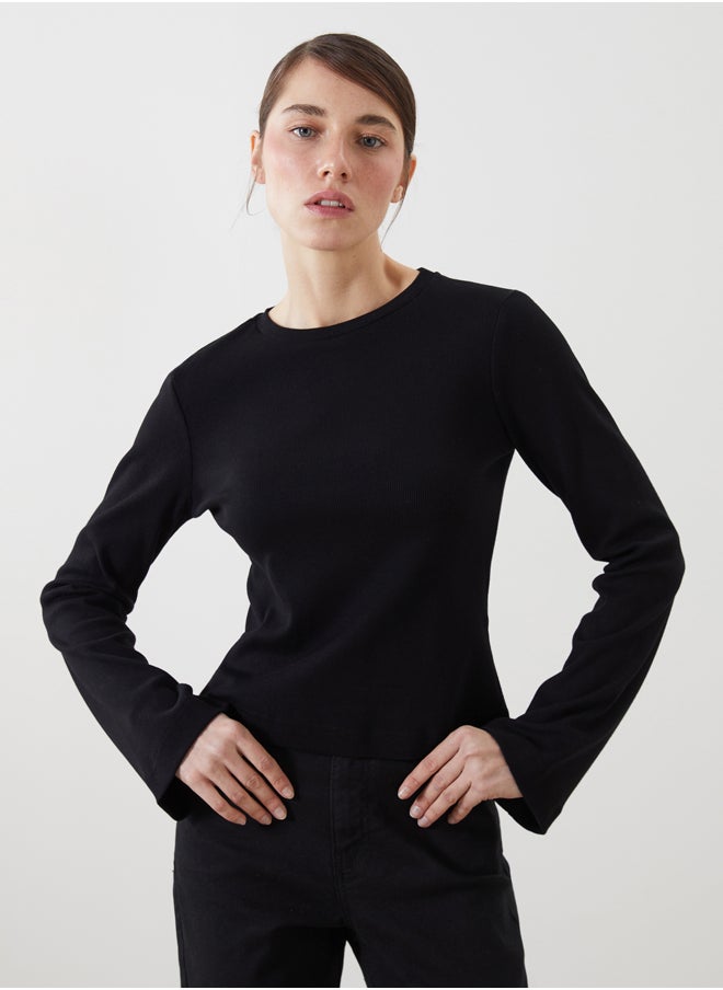 LC WAIKIKI Crew Neck Textured Women's Bodysuit  - Image 1