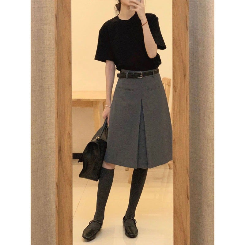 Suit Skirt Summer French Design Style Retro Elegant Black T-Shirt Pleated Skirt Two-Piece Set - Image 3