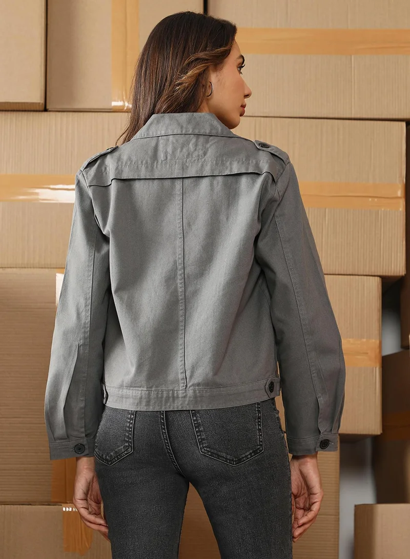 كامبوس سوترا جاكيت نسائي قصير مزدوج الصدر بلون رمادي قمري