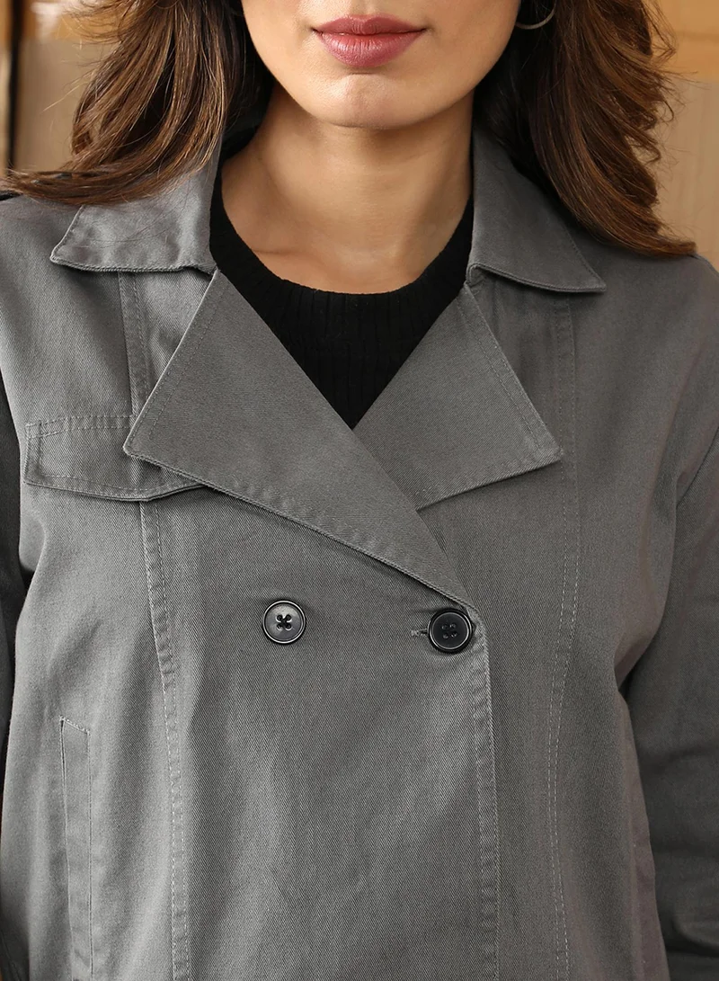 كامبوس سوترا جاكيت نسائي قصير مزدوج الصدر بلون رمادي قمري