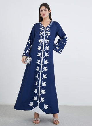 V Neck Placement Print Jalabiya