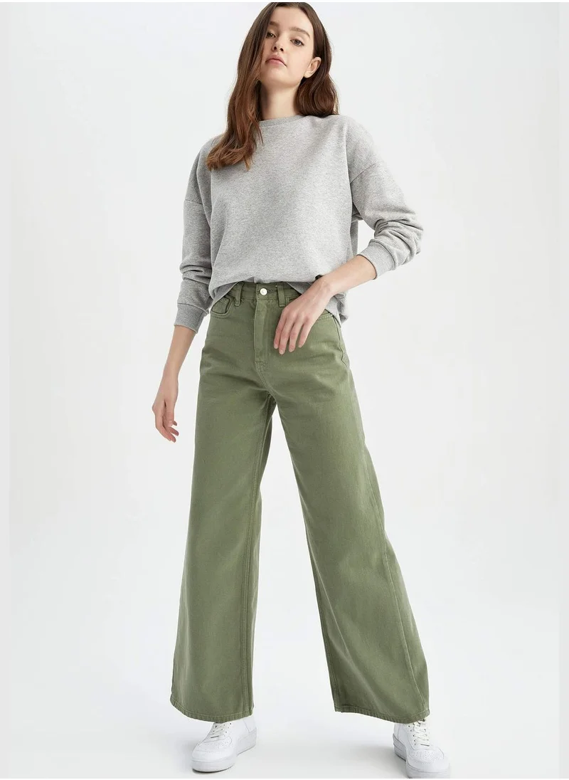 DeFacto Woman Wide Leg Woven Trousers