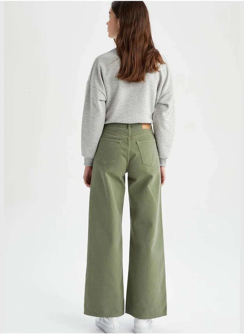 DeFacto Woman Wide Leg Woven Trousers