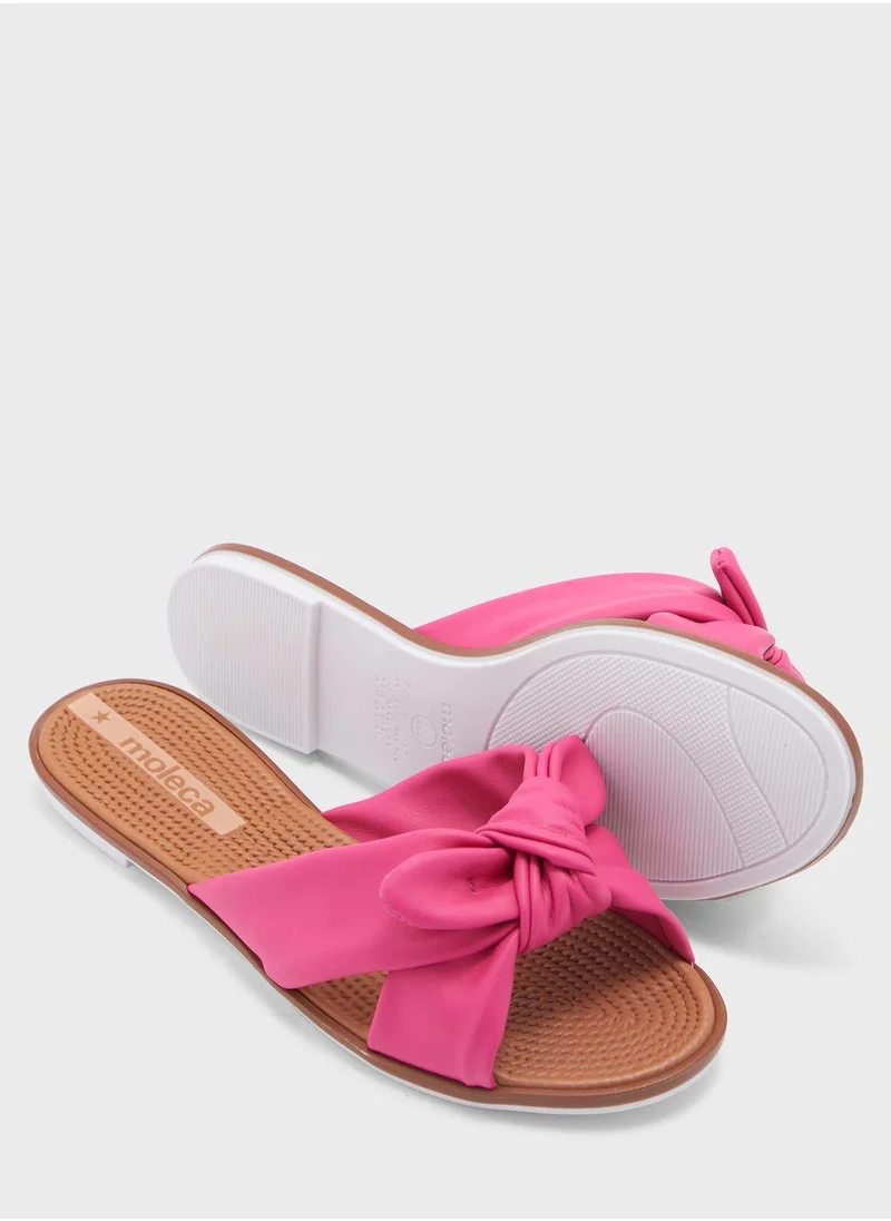 موليكا Noah Cross Strap Flat Sandals