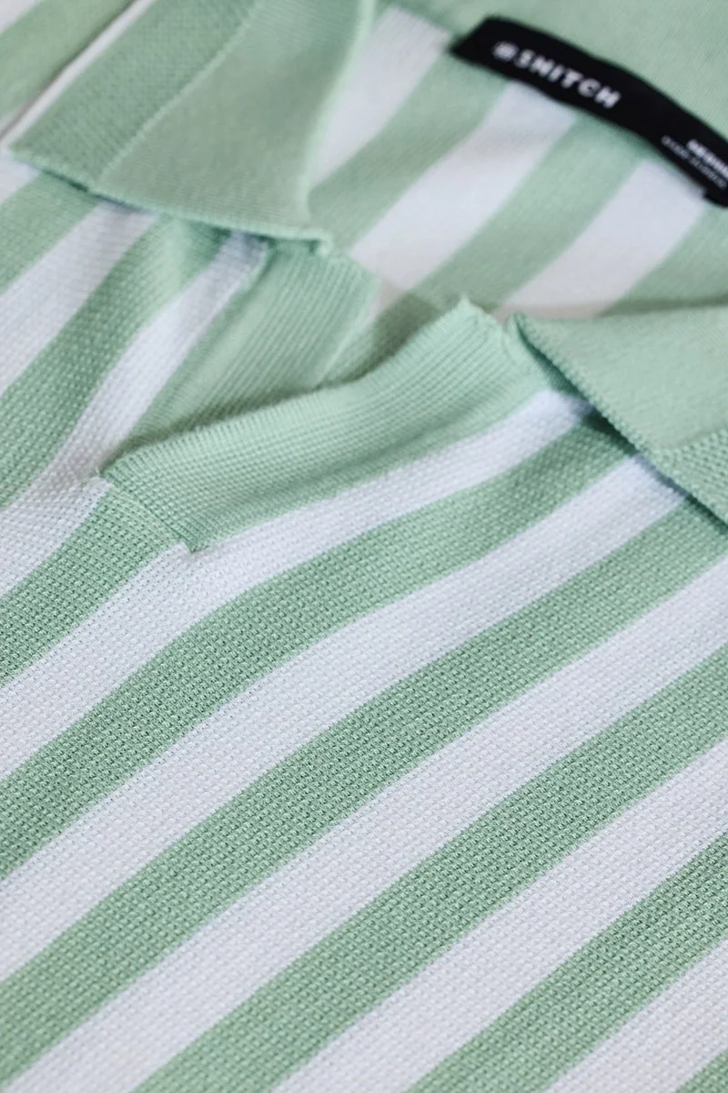 سنيتش Light Green Striped Half Sleeve Slim Fit T-Shirt