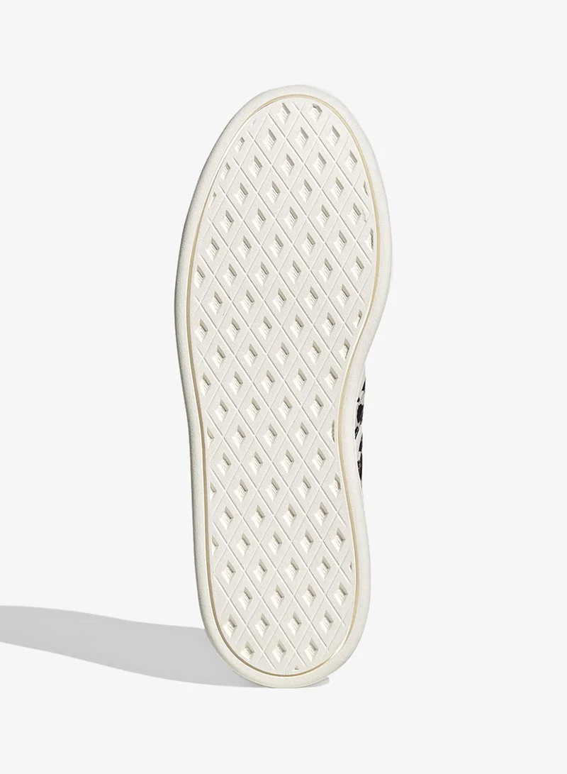 Adidas CWHITE/CRLI/KHASIX Breaknet Sleek for Women | Best Price UAE