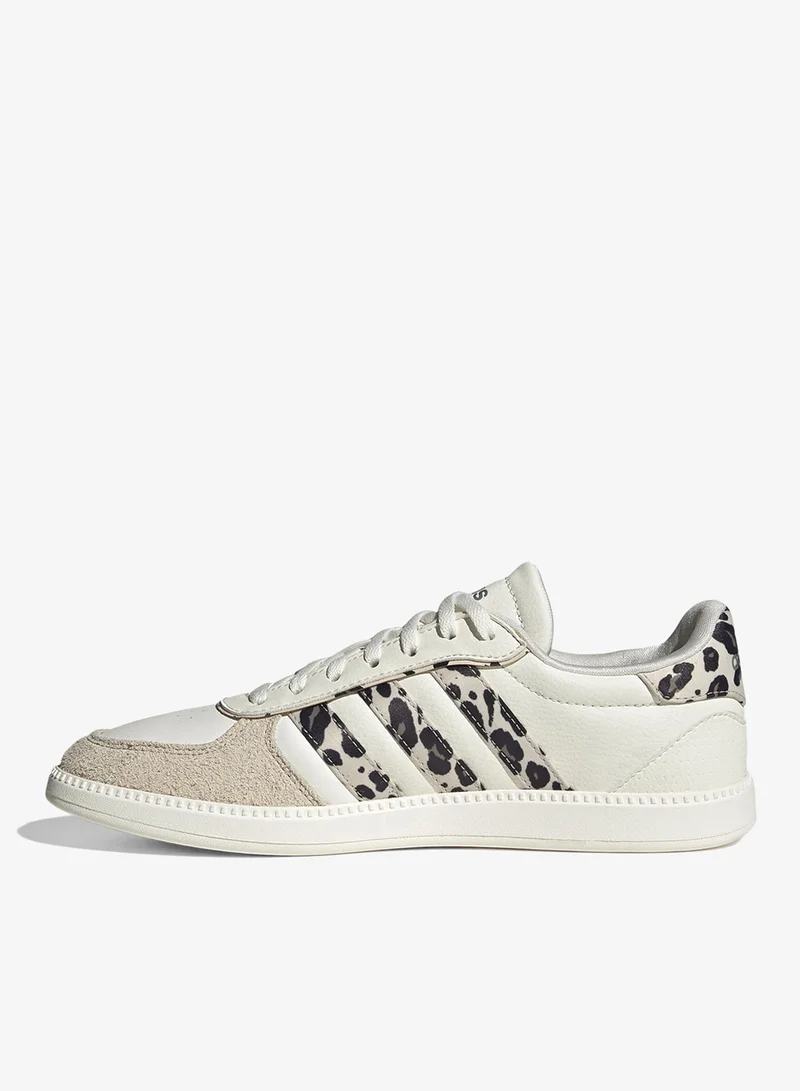 Adidas CWHITE/CRLI/KHASIX Breaknet Sleek for Women | Best Price UAE