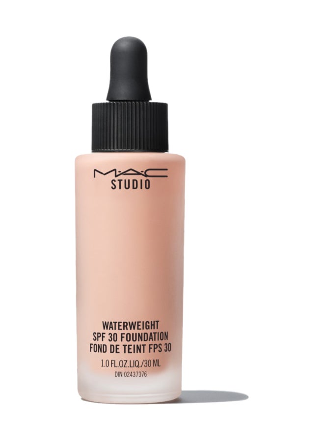MAC Cosmetics Studio Water weight SPF 30 Foundation -NW25 - Image 2
