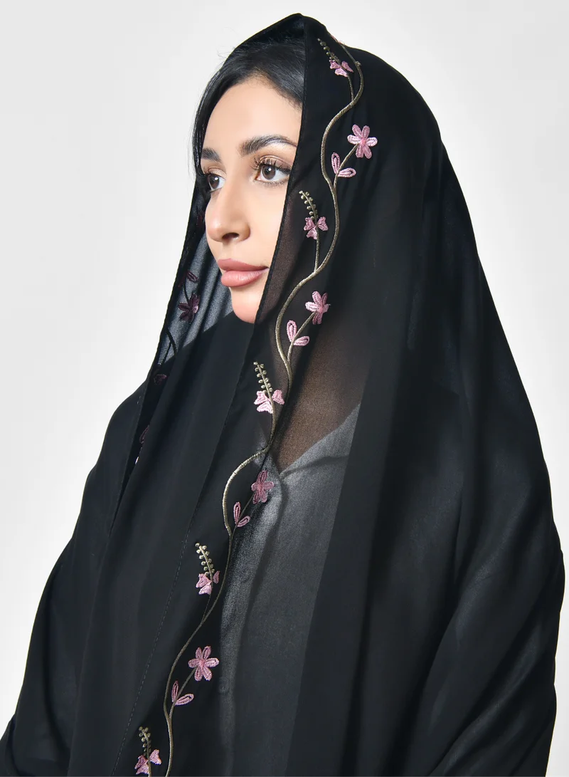 HAWRAA ABAYA Black veil with elegant floral embroidery