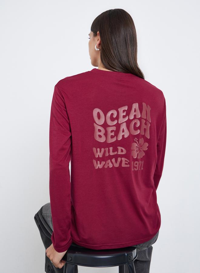 ستايلي تيشيرت بقصة عادية وطبعة كتابة من الأمام وعلى الظهر - Image 1