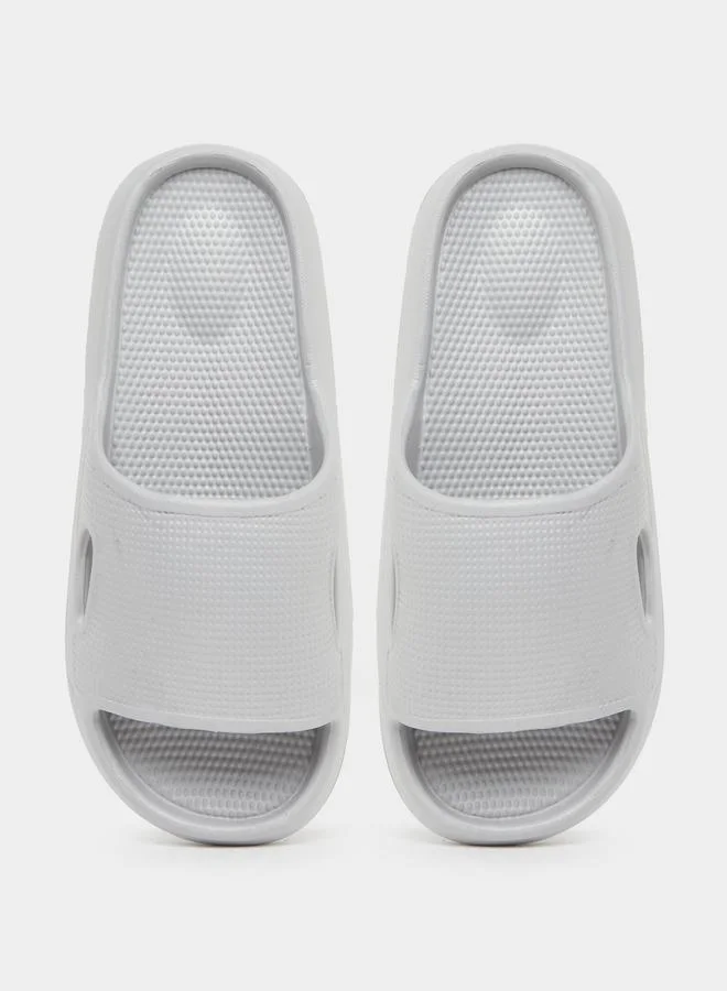 Styli texture sole slip-on slides