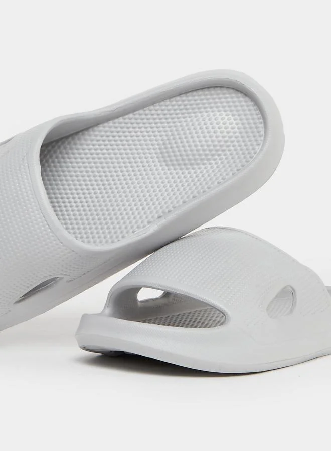 Styli texture sole slip-on slides