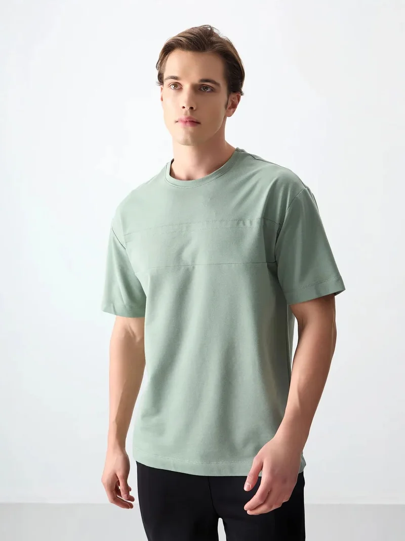 تومي لايف TOMMY Oversized Crew Neck T-Shirt