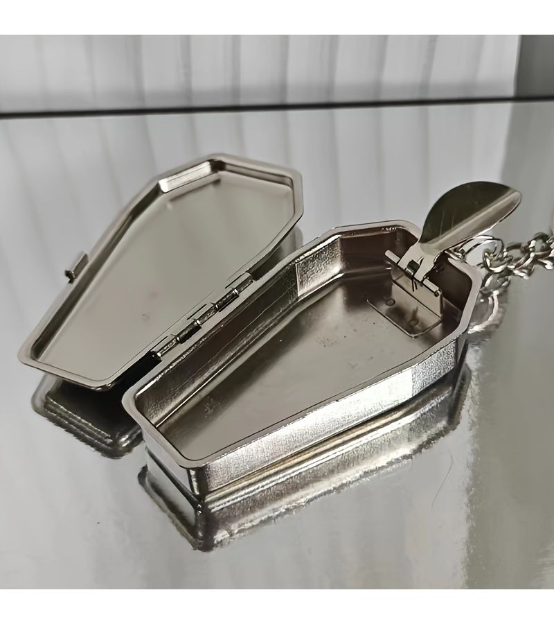 Silvery Portable Ashtray With Keychain Daily Necessities - Image 4