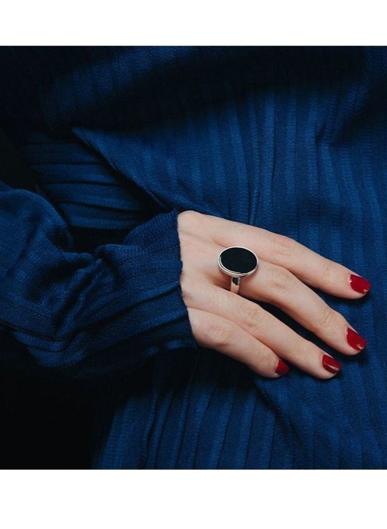 Minimalist Round Flat Disc Ring 925 Silver Inlaid with Black Agate Disc Ring Open Adjustable Black Round Coin Ring Vintage Round Disc Ring Large Disc Shape Ring Jewelry for Women - Image 2
