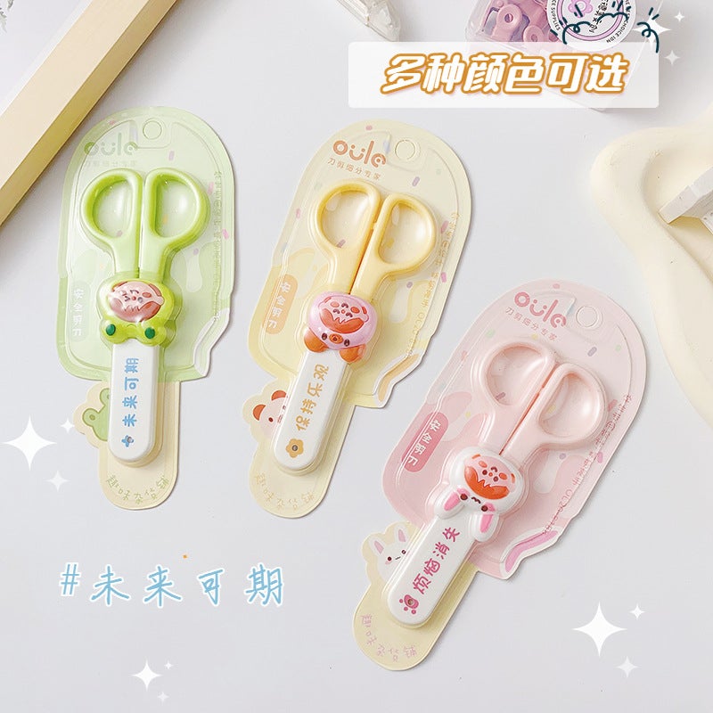 مقص صغير محمول لطيف على شكل كرتون سكين قطع ورق للأطفال مع غلاف واقي سكين قطع ورق للبنات على شكل قلب مقص يدوي - Image 5