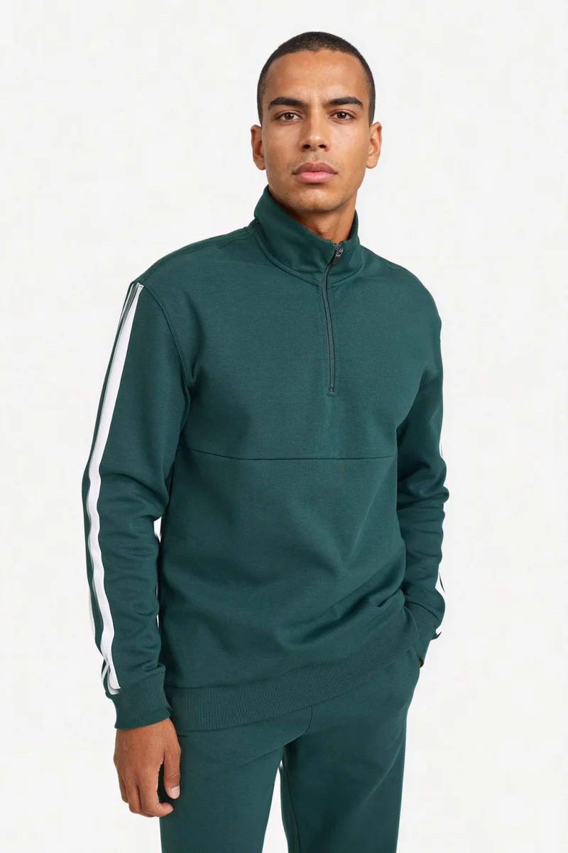 DeFacto Standard Fit Sweatshirt
