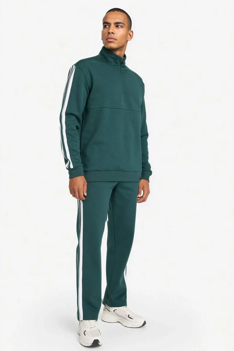 DeFacto Standard Fit Sweatshirt