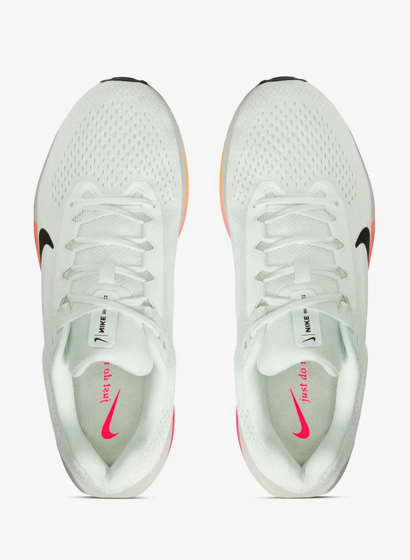 نايكي حذاء جري رجالي وينفلو  للطرقات