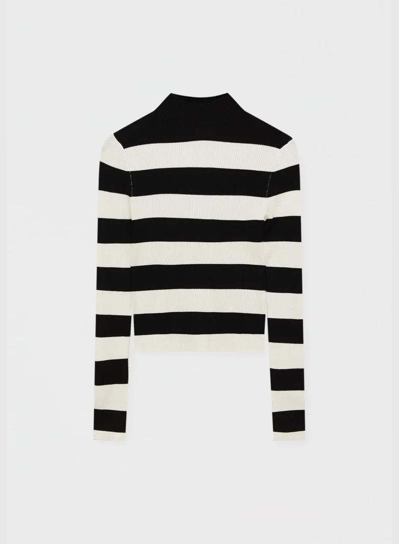 PULL&BEAR Basic mock neck sweater with slits