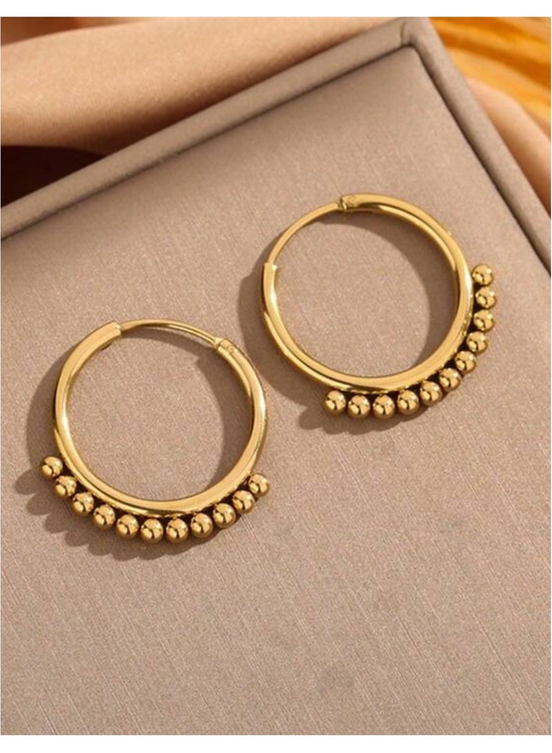 إيكوال حلق اذن نسائي دائري من الاستانلس ستيل أنيق وعالي الجودة باللون الذهبي - Image 2