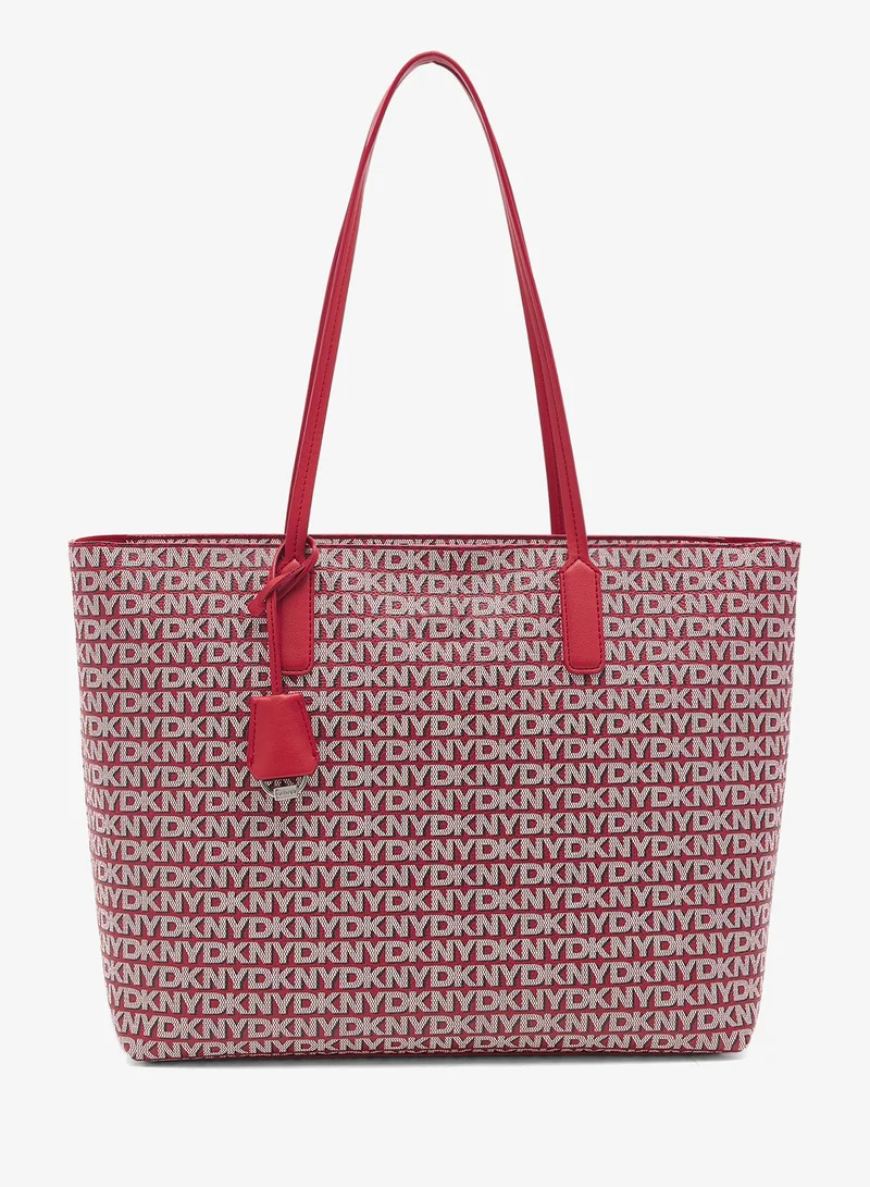 دكني سايج توت بسحاب علوي