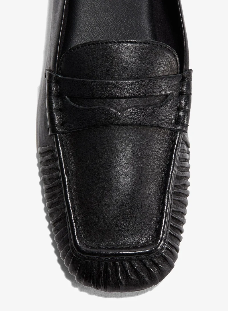 H&M Leather loafers