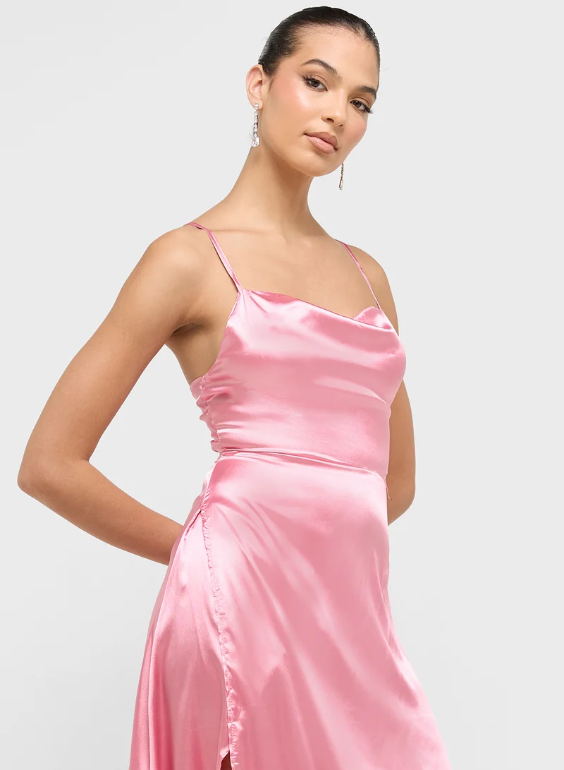 جينجر فستان ساتان سليب