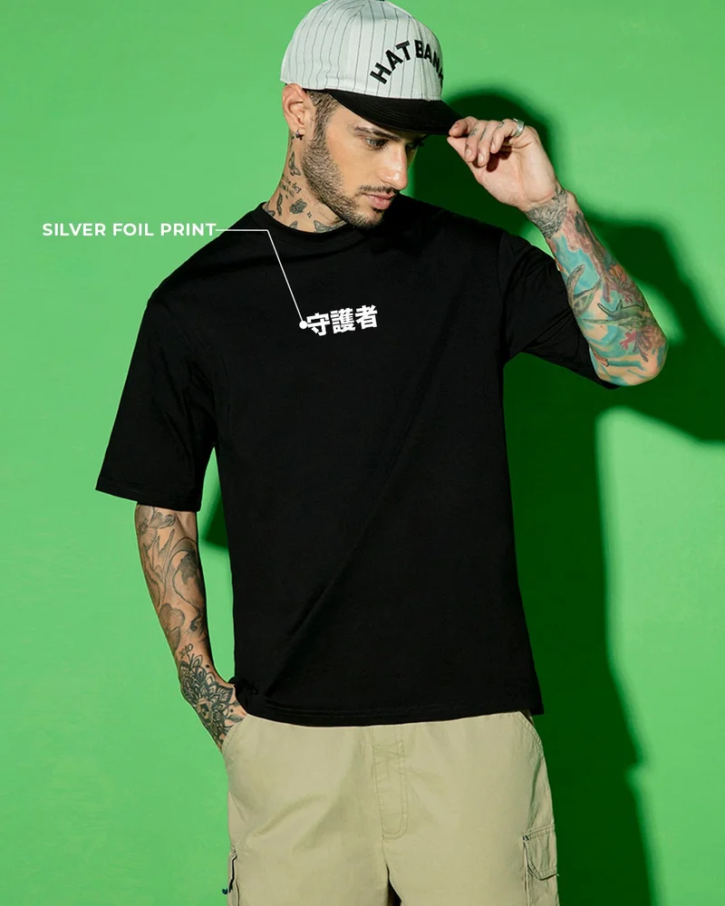 بيواكوف تيشيرت رجالي أسود مطبوع برسومات أجنحة الحارس بقصة واسعة