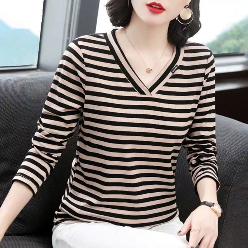 Cross-border Spring New Striped T-shirt Women's Top Korean Loose V-neck Mom Shirt plus size All-match Base Shirt - Image 2