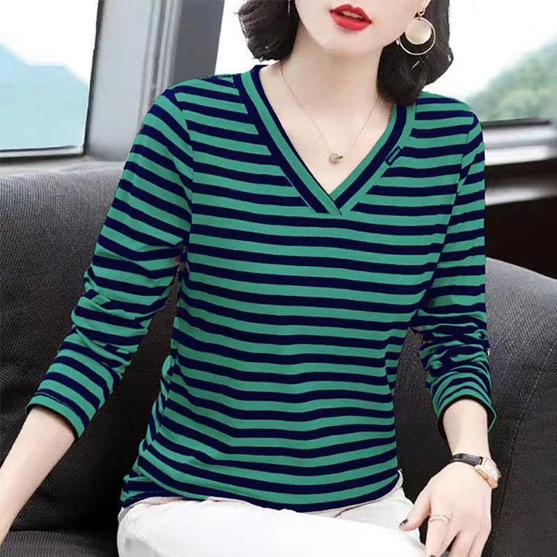 Cross-border Spring New Striped T-shirt Women's Top Korean Loose V-neck Mom Shirt plus size All-match Base Shirt - Image 5