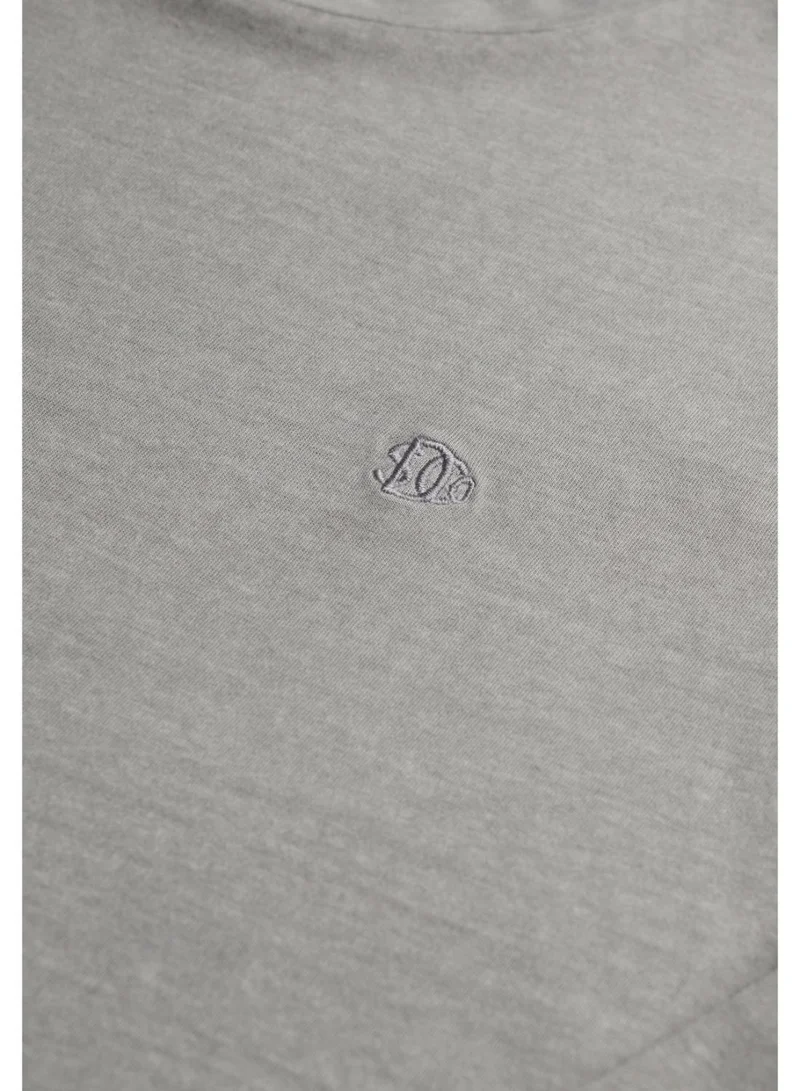 Superdry  Classic Essential Top for Men | Best Price UAE