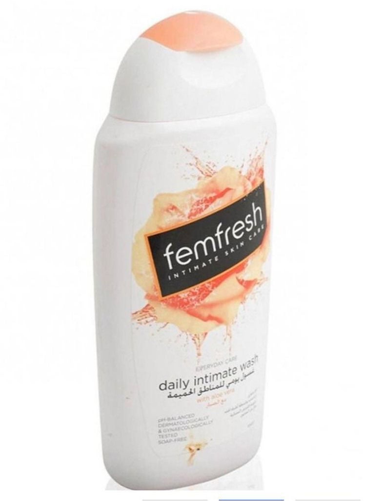 femfresh - daily intimate wash 250ml - Image 1
