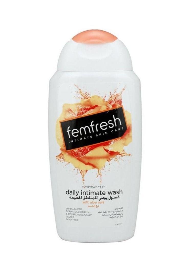 femfresh - daily intimate wash 250ml - Image 1