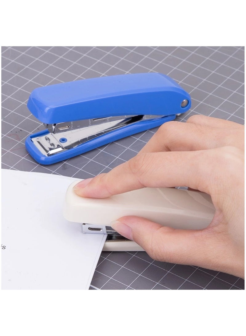 Deli دباسة مكتبية مع عبوة من الدبابيس سعة تثبيت 15 ورقة - Image 5