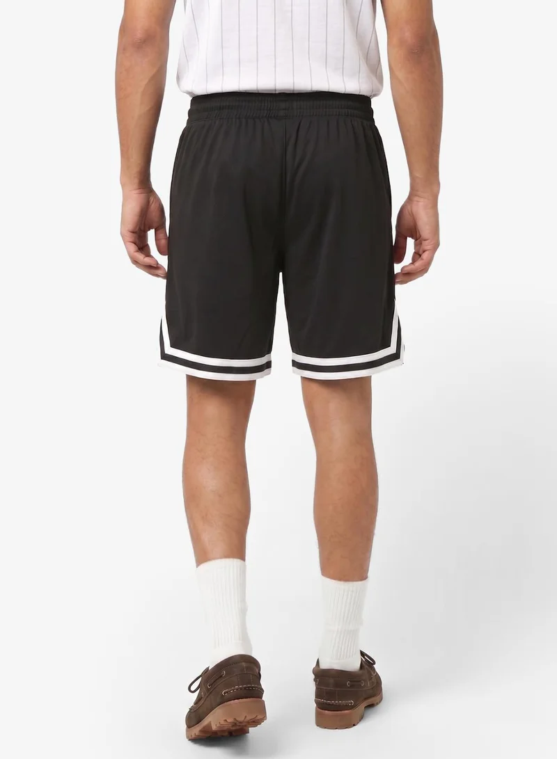 كارل كاني شورت شبكي مميز