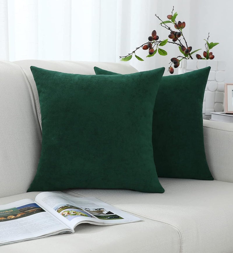 Jeneoo Decorative Hunter Green Christmas Throw Pillow Covers Rustic Farmhouse Super Soft Square Chenille Comfy Solid Cushion Couch Cases for Sofa Bedroom Chair (Set of 2, 20 x 20 Inches) - Image 2