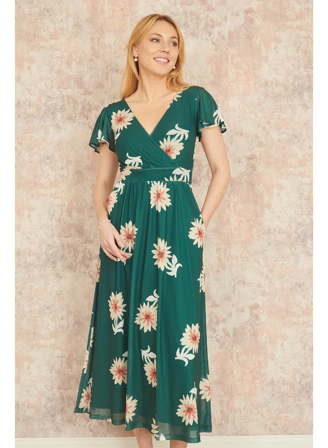 Yumi Floral Flutter Sleeve Dress
