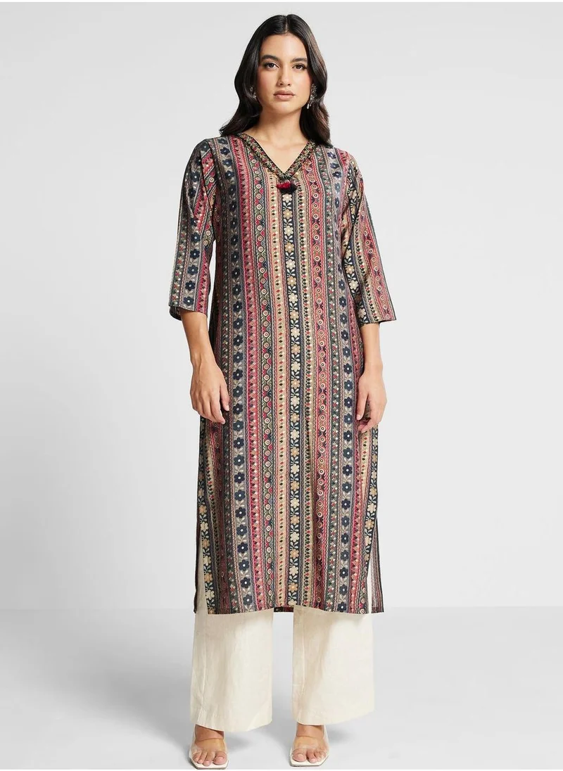 kolaba Printed With Neck Embroidered Kurti