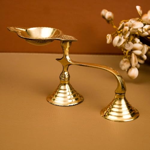 Putrika Brass Karpoor|Kapoor Diya Deepam Burner Karpuram Arati|Aarti|Arthi| Arti | Arathi|Aarathi Stand for Dhoop Puja|Pooja Room|Puja Item for Temple & Festives|Ek Mukhi Deepam - Single Face Diya - Image 4