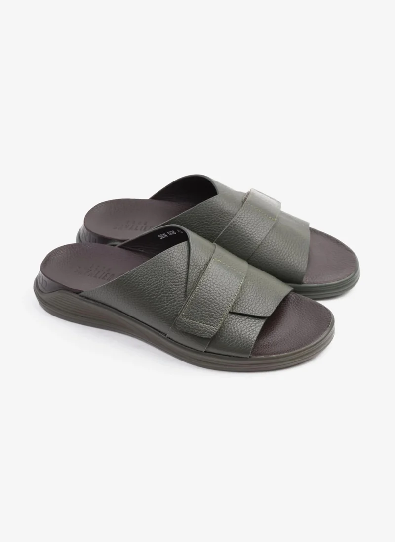 UOMO كافالير UOMO CAVALIER WITH STRAPPY DESIGN SANDALS